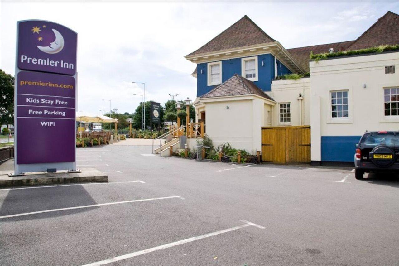 Premier Inn Dunstable / Luton Ngoại thất bức ảnh